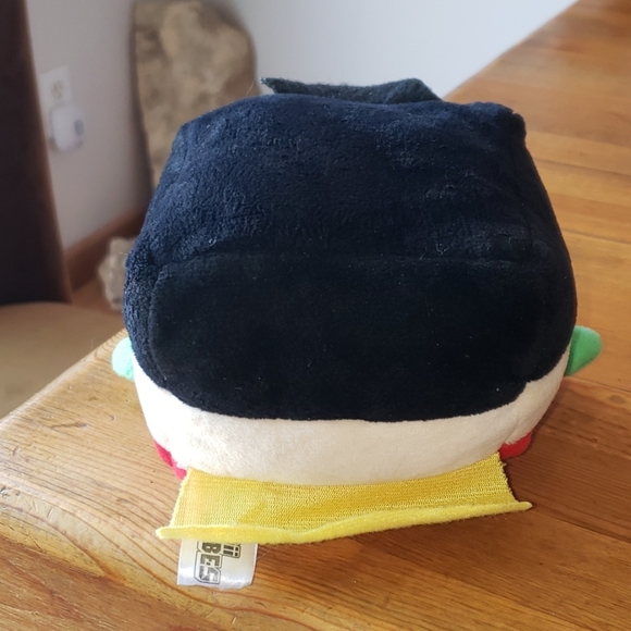 Cube Plush Robin 4x4" EUC - Picture 3 of 4